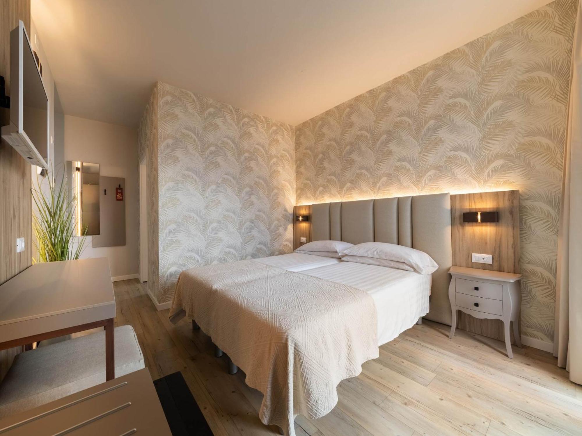Hotel Riviera Panoramic Green Resort Limone sul Garda Exterior foto