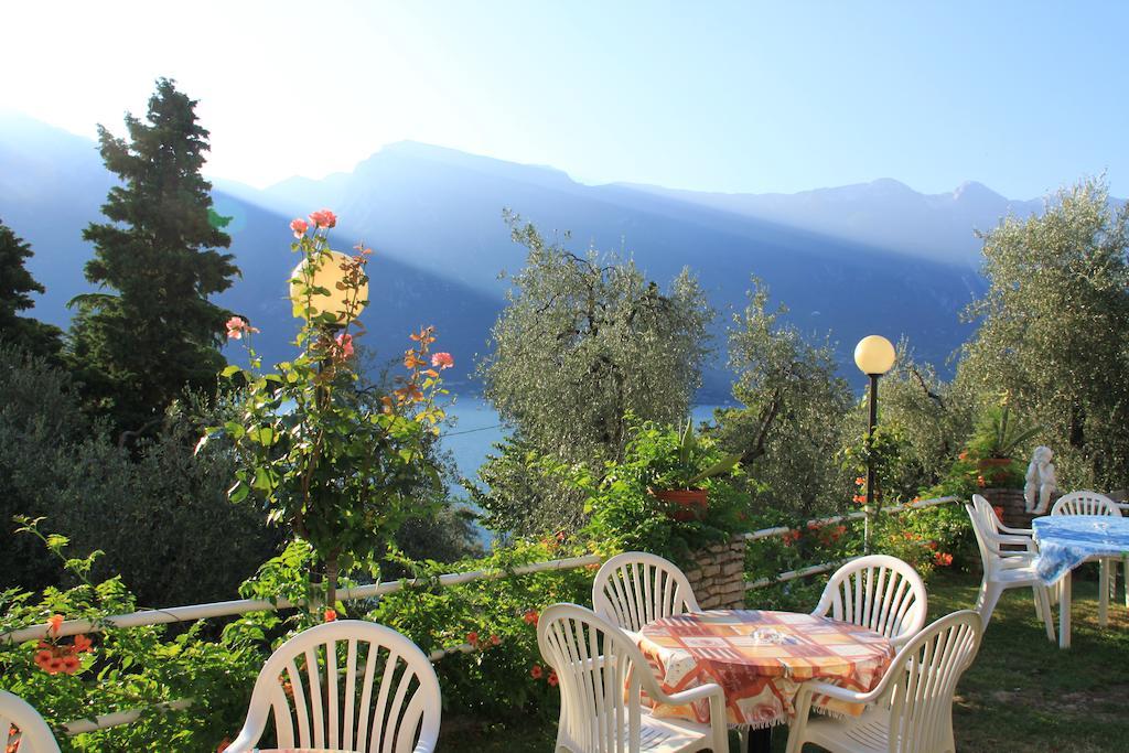 Hotel Riviera Panoramic Green Resort Limone sul Garda Exterior foto