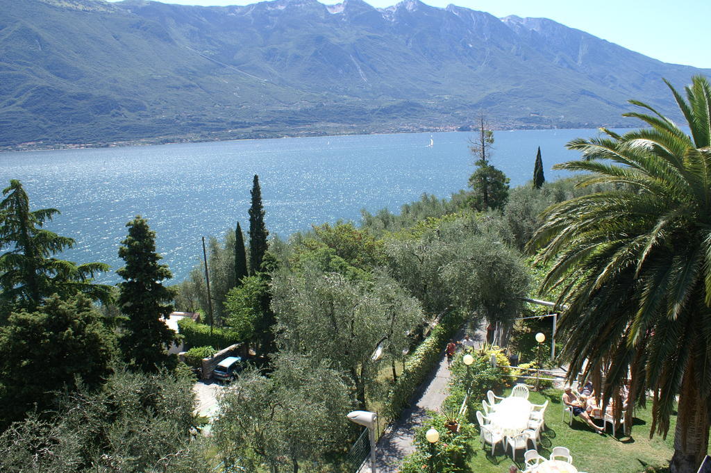 Hotel Riviera Panoramic Green Resort Limone sul Garda Exterior foto